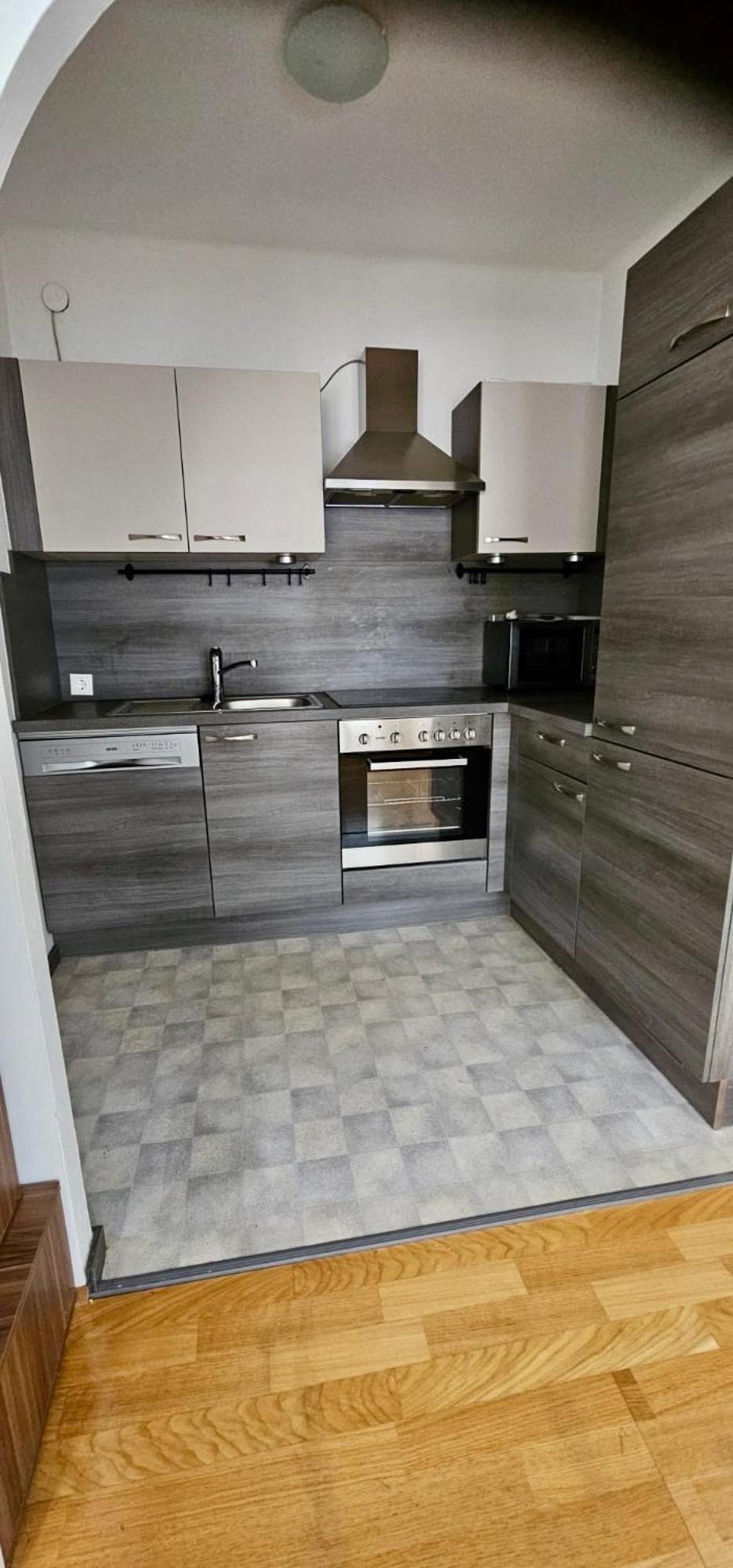 Kb #2 Apartment *